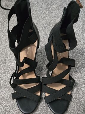 Black Strappy High Heel Sandals with Elastic Wrap